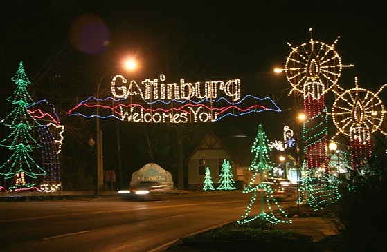 Shopping in Gatlinburg for Christmas